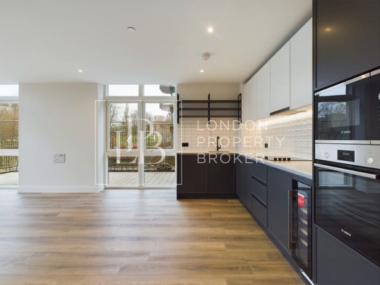 Astell Road, Bufton House, SE3