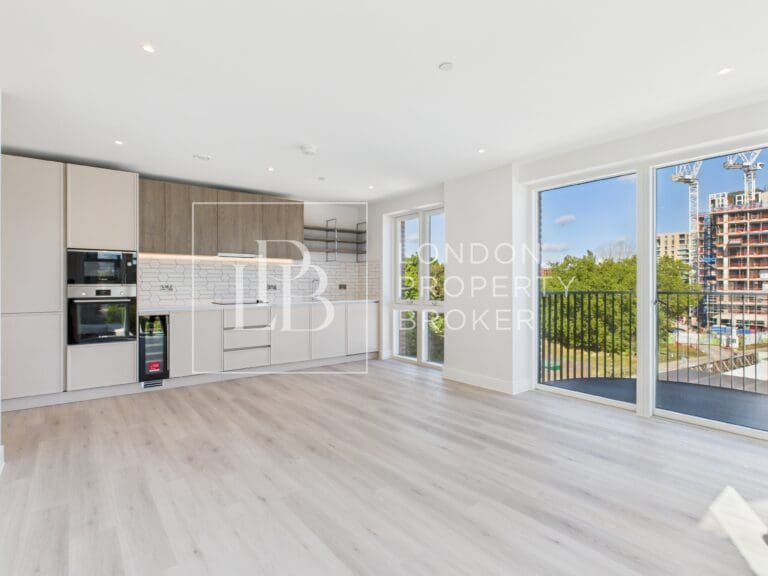 Cairncross House, Kidbrooke Village, SE3