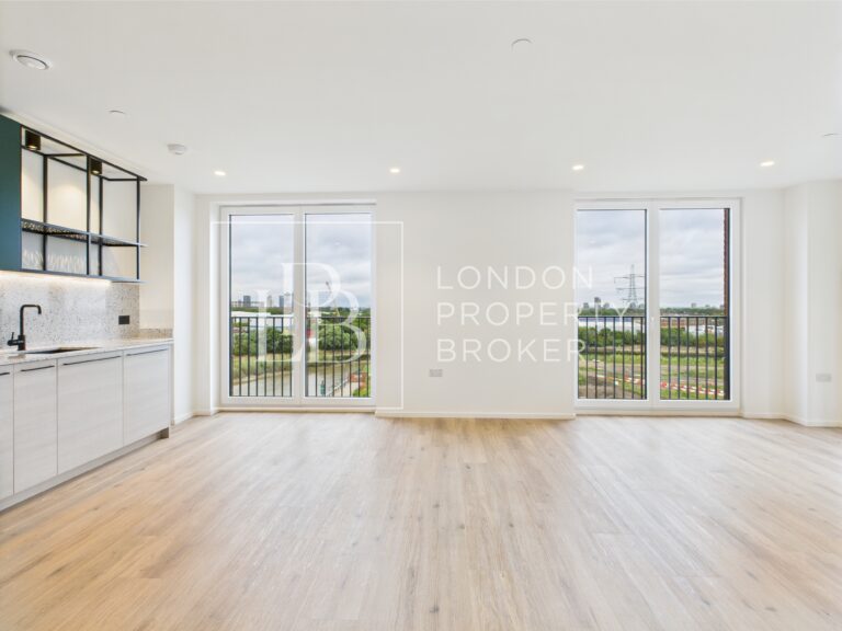 Barnacle House, Heron Wharf, E14