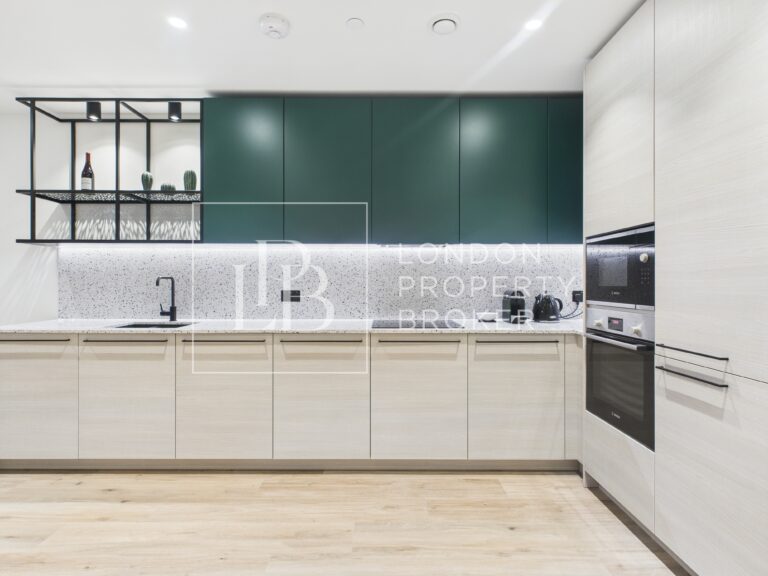 Bowline House, Heron Wharf, E14