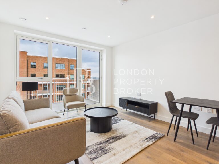 Dray House, Lombard Square, SE28