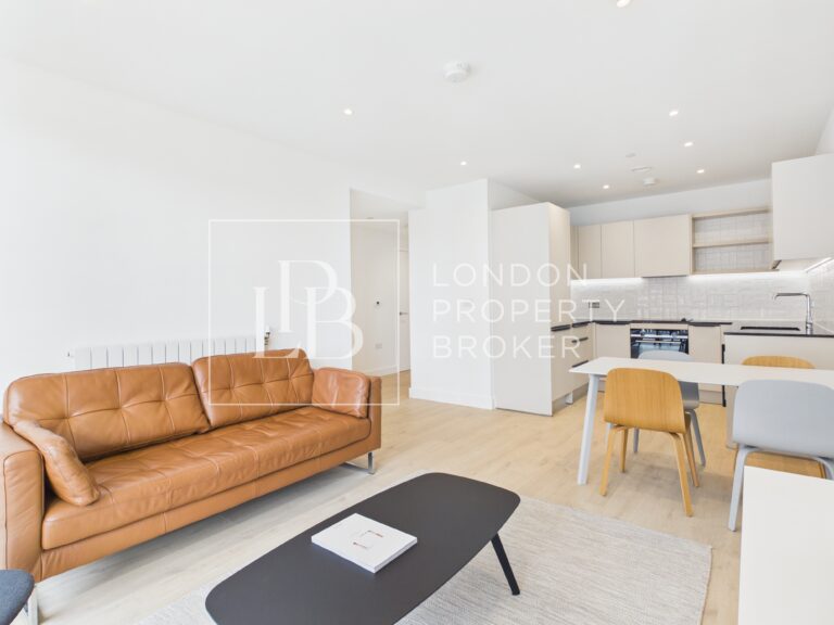 Dray House, Lombard Square, SE28