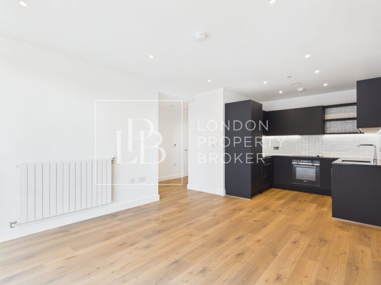 Dray House, Lombard Square, SE28