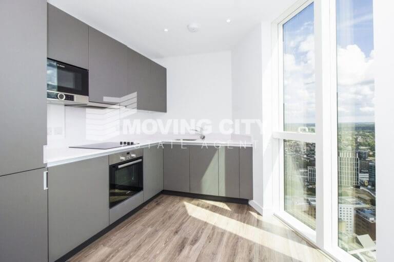 Pinnacle Apartments, Saffron Square